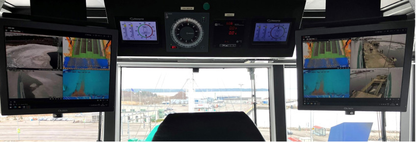 Displays for Overlooking Life